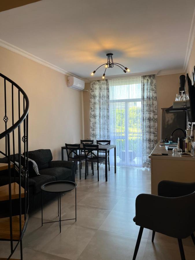 A Cozy House For Guests Apartment Кобулети Екстериор снимка